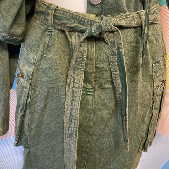 Earthbound large 2 piece 100 cotton green hoodie skirt w/ embroidered flowers - Picture 3 of 10